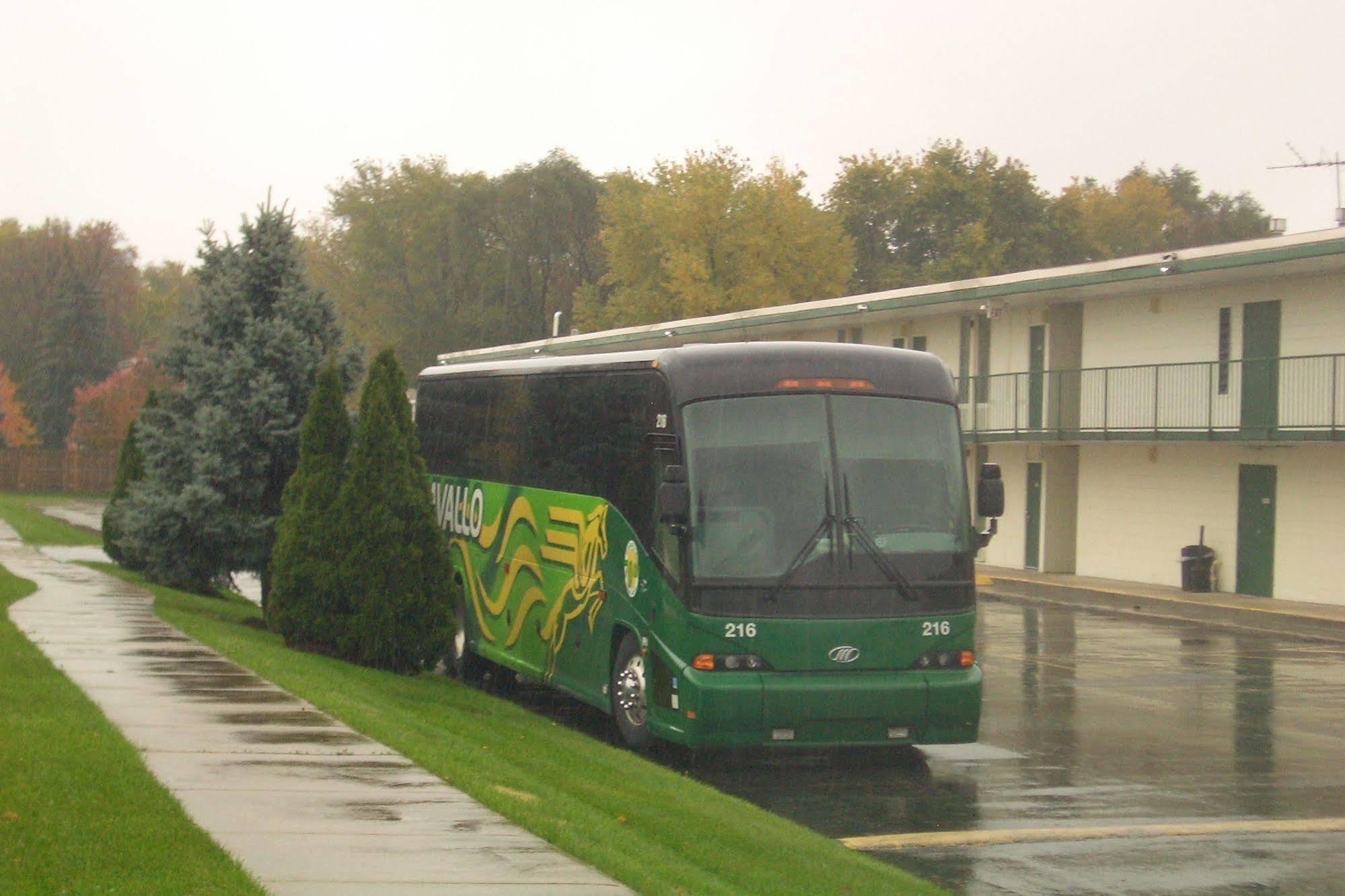 Regency Inn Of Naperville Zewnętrze zdjęcie